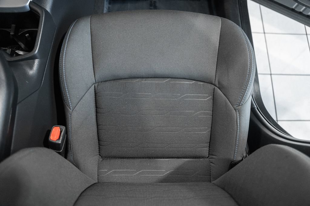 Used 2022 Toyota RAV4 SE w/ Convenience Package image 33