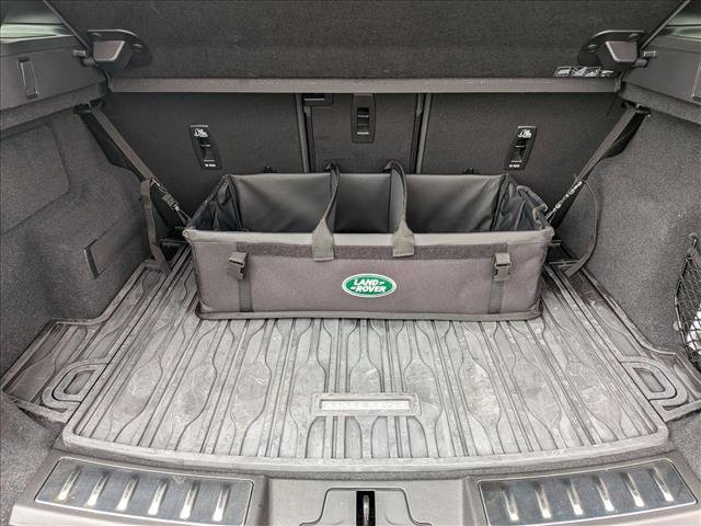 Used 2025 Land Rover Range Rover Evoque Dynamic SE image 6