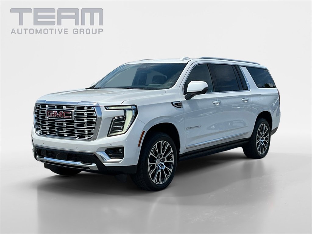 New 2025 GMC Yukon XL Denali w/ Sun & Power Step Package image 3