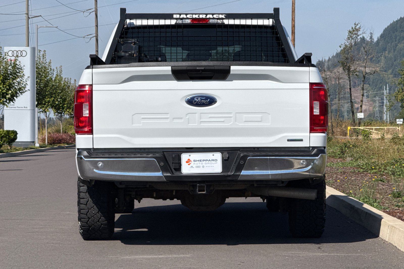 Used 2023 Ford F150 XLT AWD/4WD image 4