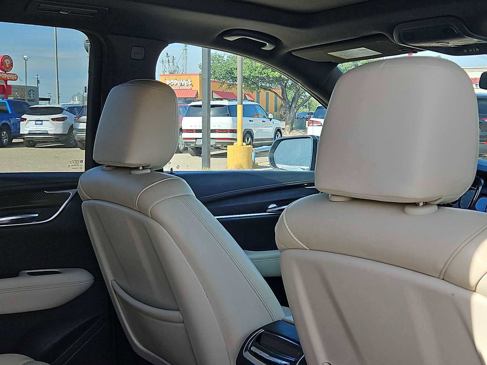 Used 2020 Cadillac XT6 Sport AWD/4WD image 17