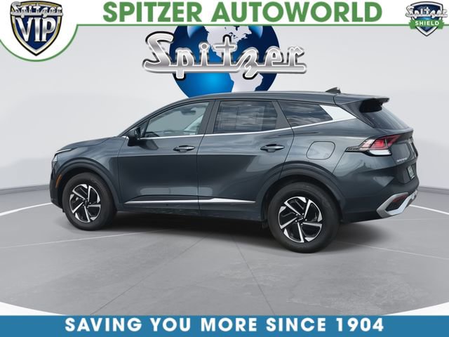 Used 2023 Kia Sportage LX image 7