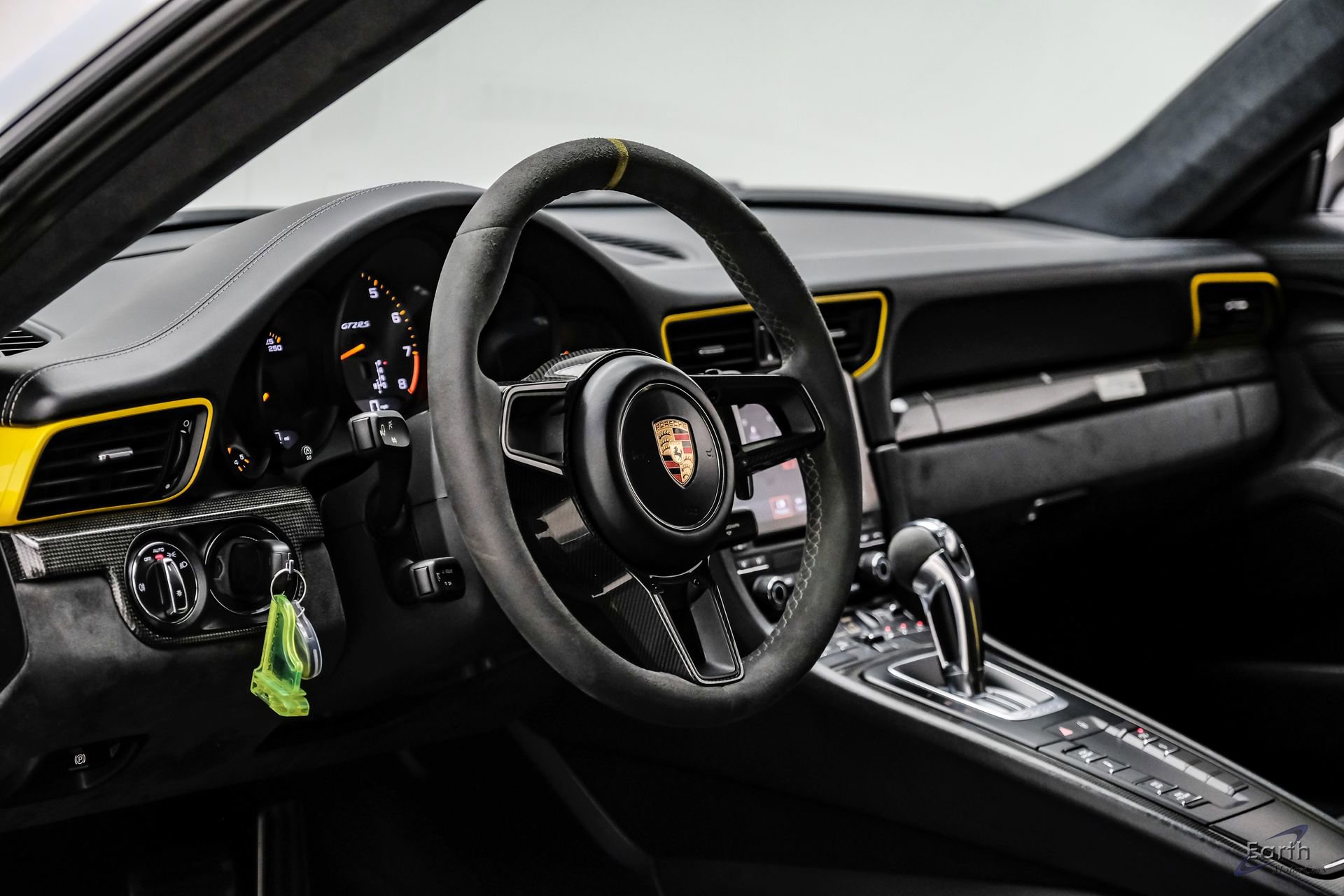 Used 2018 Porsche 911 GT2 RS w/ Weissach Package RWD image 54
