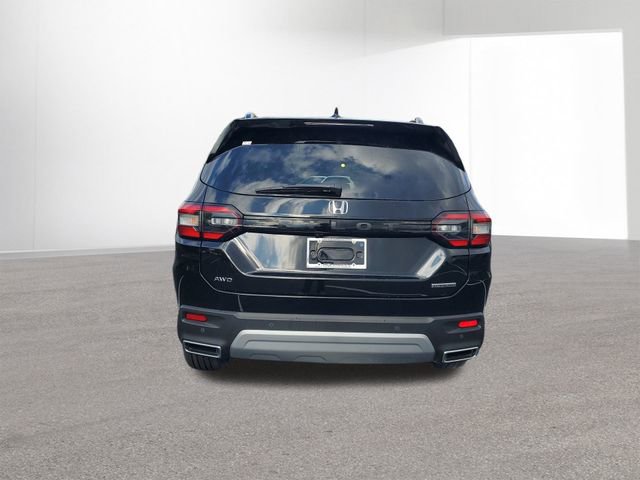 New 2025 Honda Pilot Touring image 15