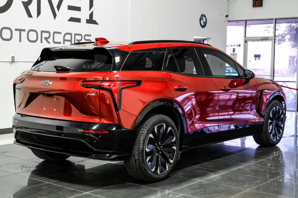 Used 2024 Chevrolet Blazer EV RS RWD image 8