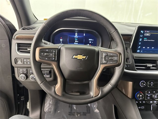 Used 2023 Chevrolet Suburban High Country image 33