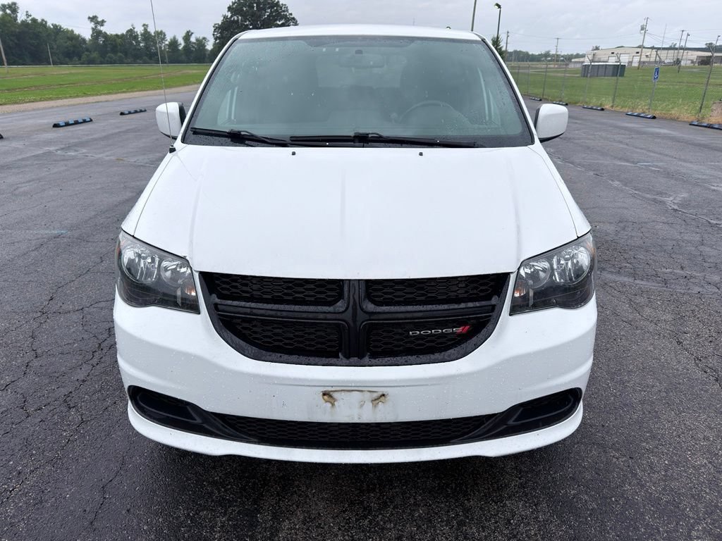 Used 2017 Dodge Grand Caravan SE FWD image 18
