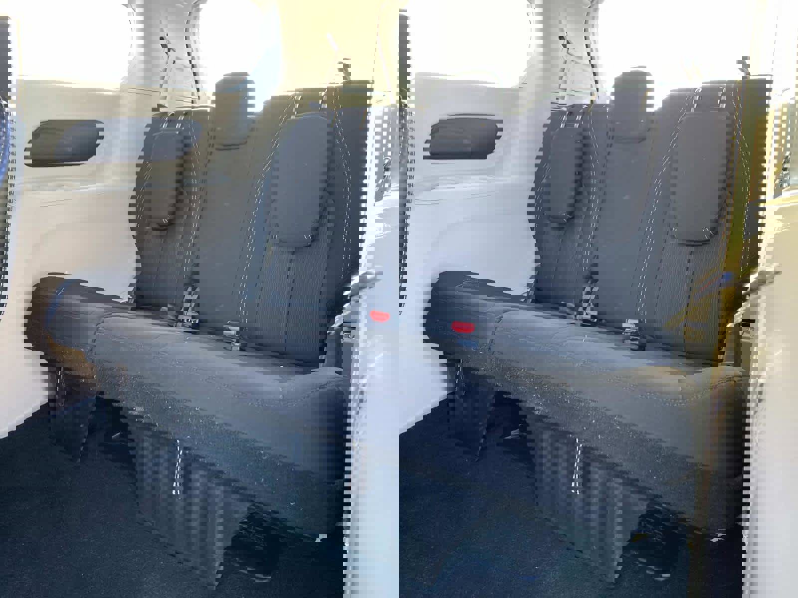 Certified 2022 Chrysler Voyager LX image 25