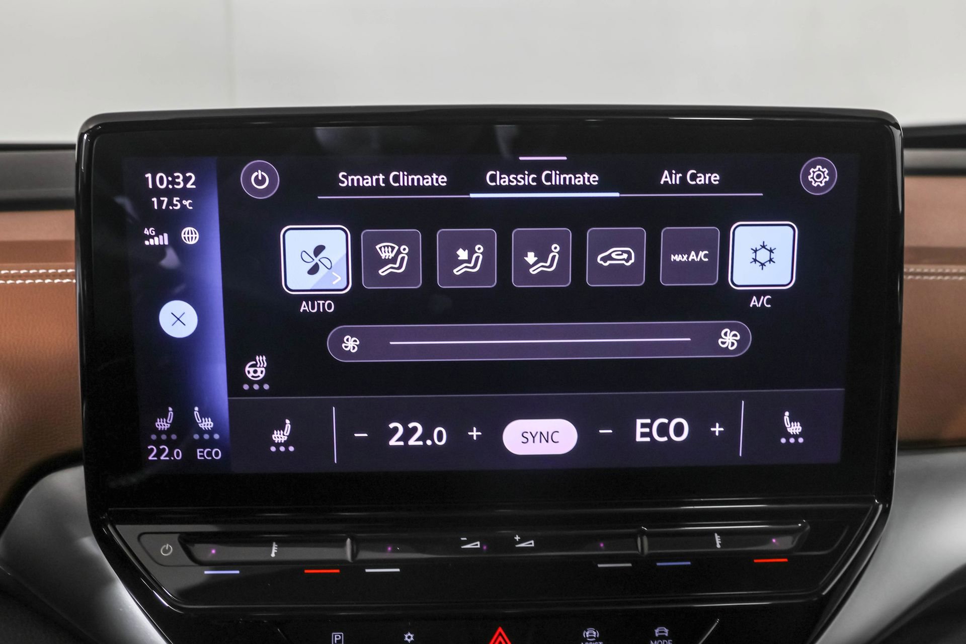 Used 2021 Volkswagen ID.4 Pro S w/ Gradient Package image 33