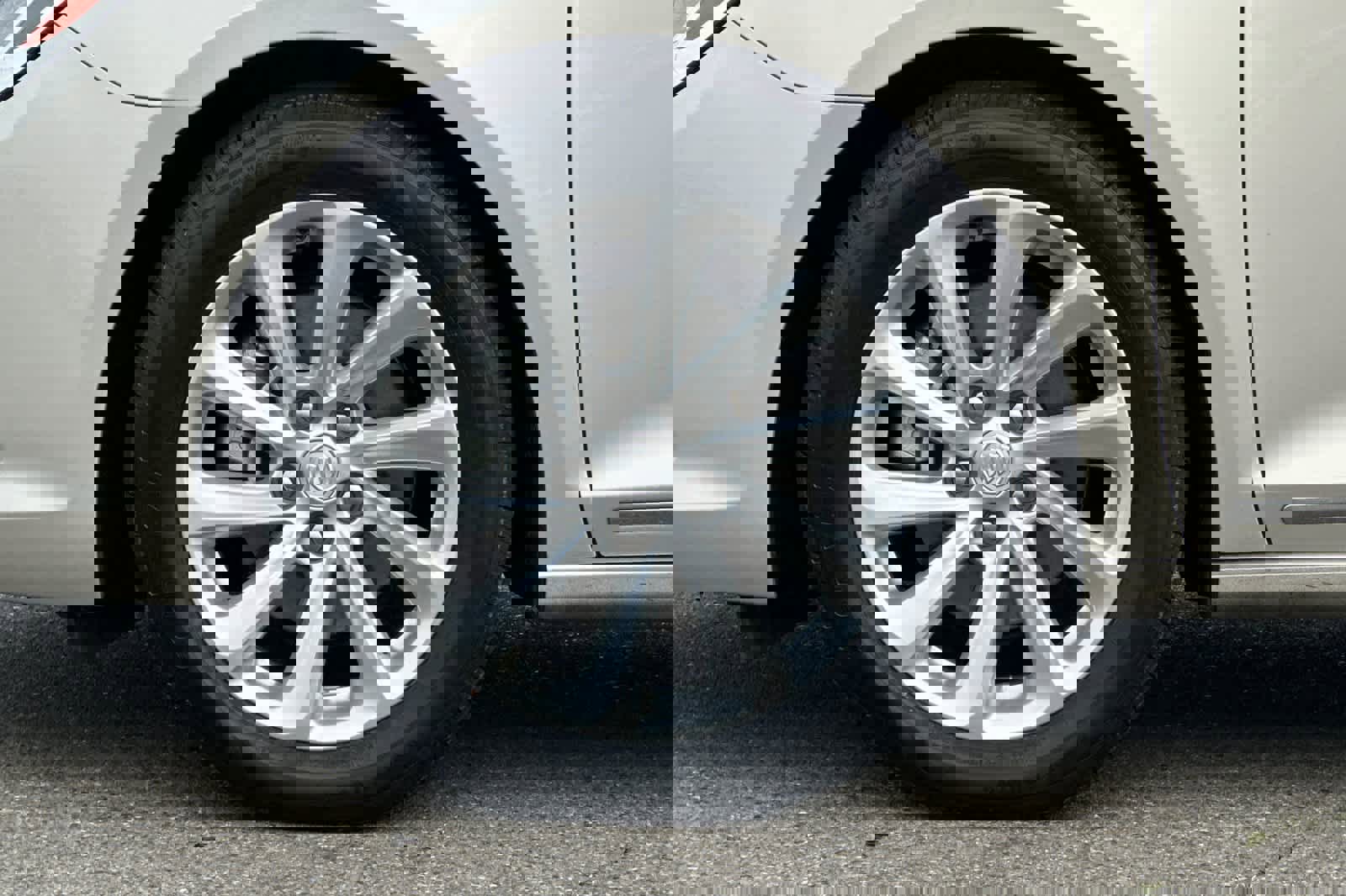 Used 2016 Buick LaCrosse Leather w/ Experience Buick Package image 30