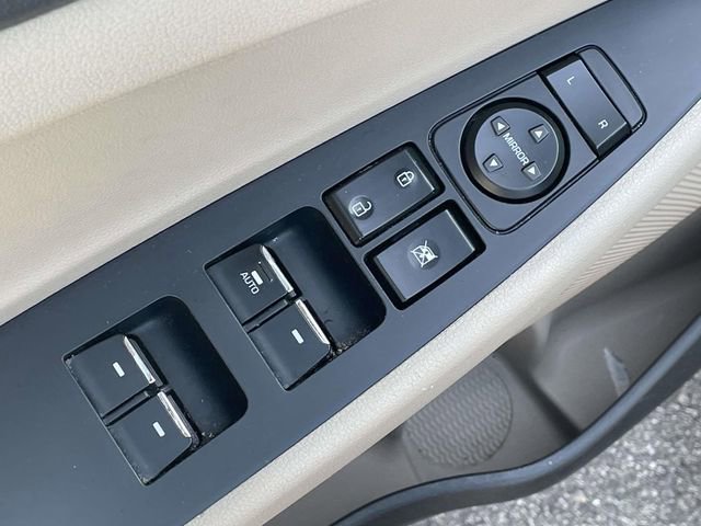 Used 2016 Hyundai Tucson Limited w/ Option Group 03 AWD/4WD image 23