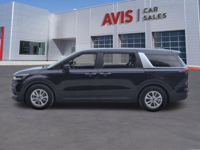 Used 2024 Kia Carnival LX image 10