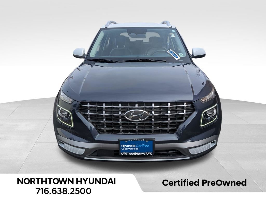 Used 2023 Hyundai Venue Limited image 6