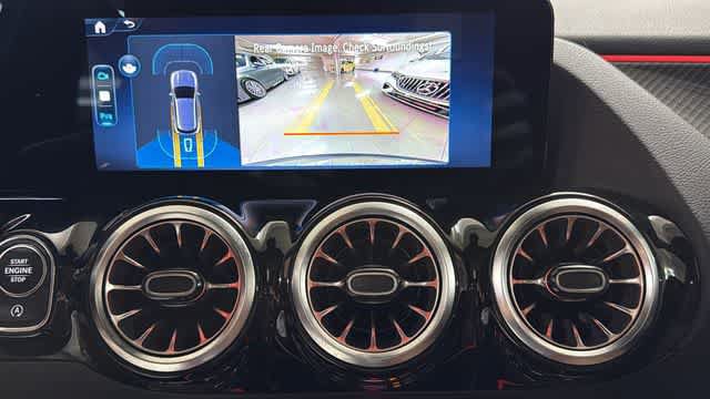 Used 2026 Mercedes-Benz GLA 35 AMG 4MATIC image 25