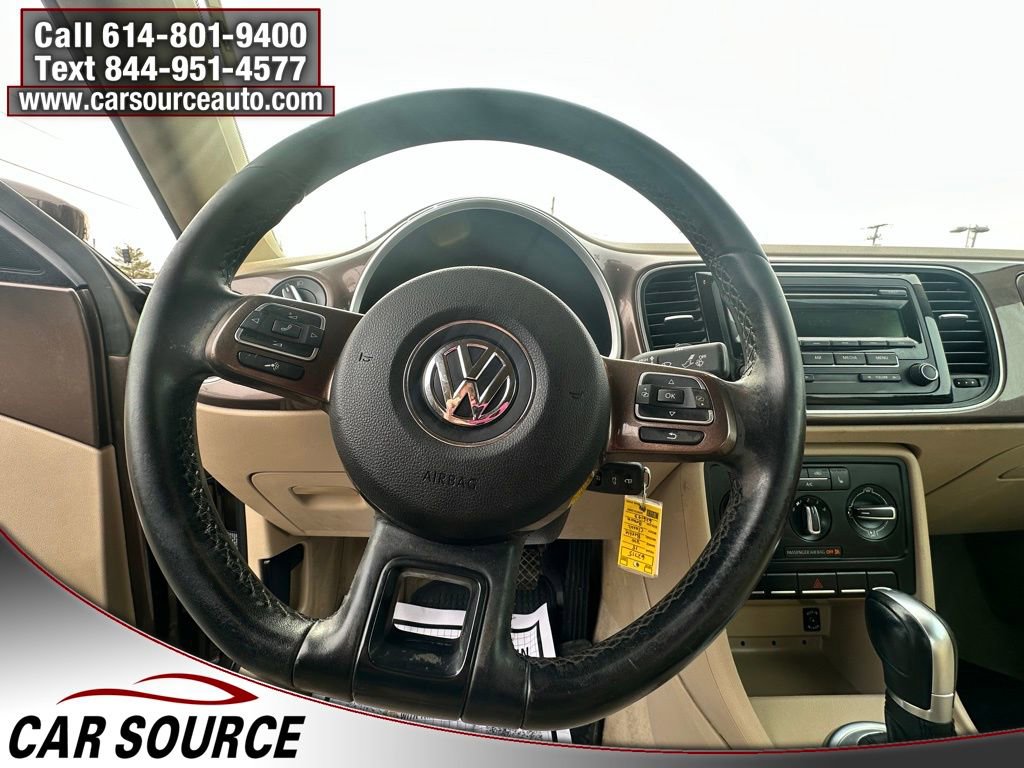 Used 2015 Volkswagen Beetle 1.8T Classic image 11