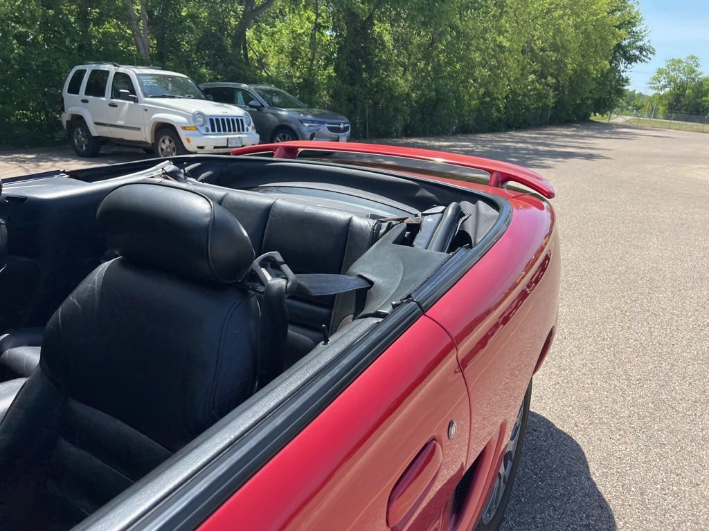 Used 1996 Ford Mustang GT RWD image 13