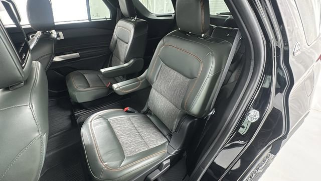 Used 2022 Ford Explorer Timberline image 12
