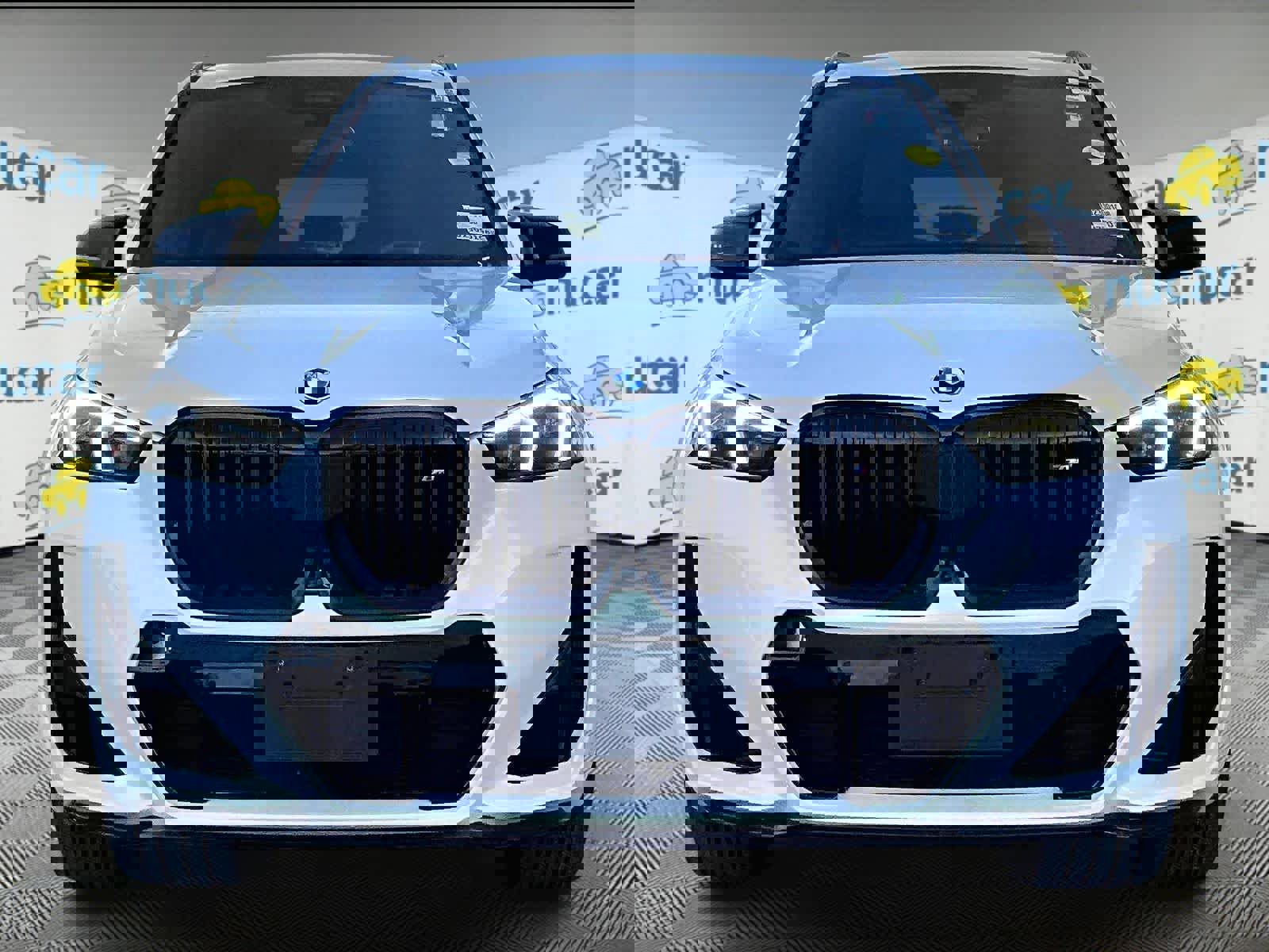 Used 2024 BMW X1 M35i w/ Premium Package image 2