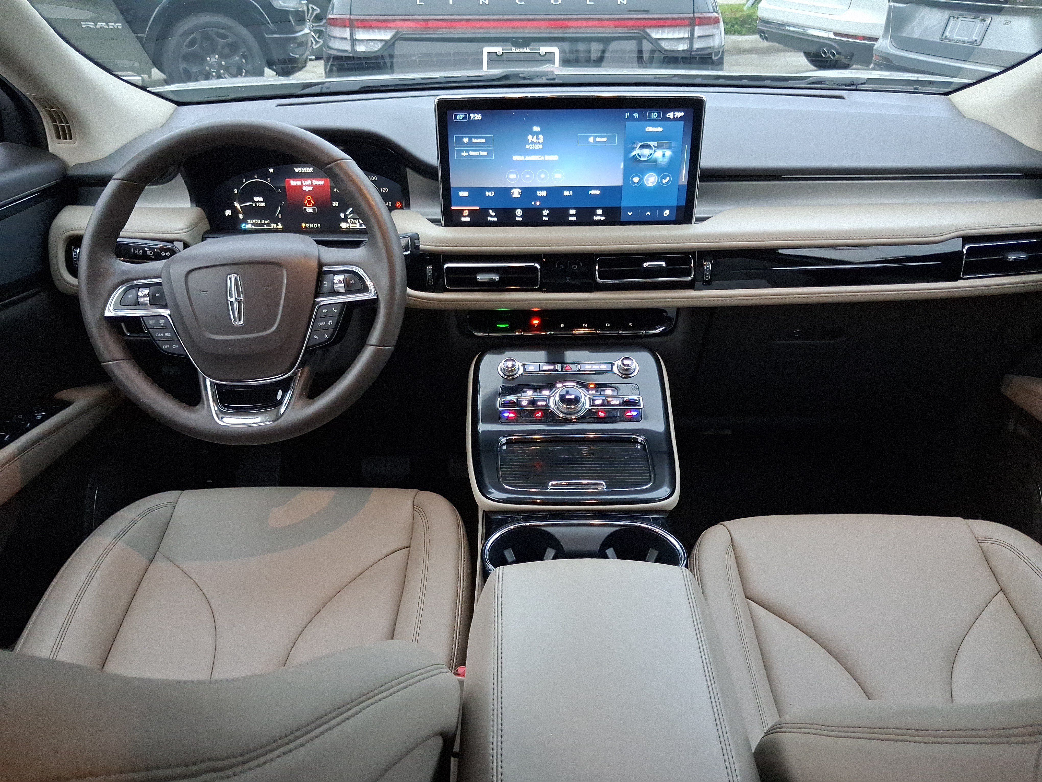 Certified 2023 Lincoln Nautilus FWD w/ Premium Package image 7