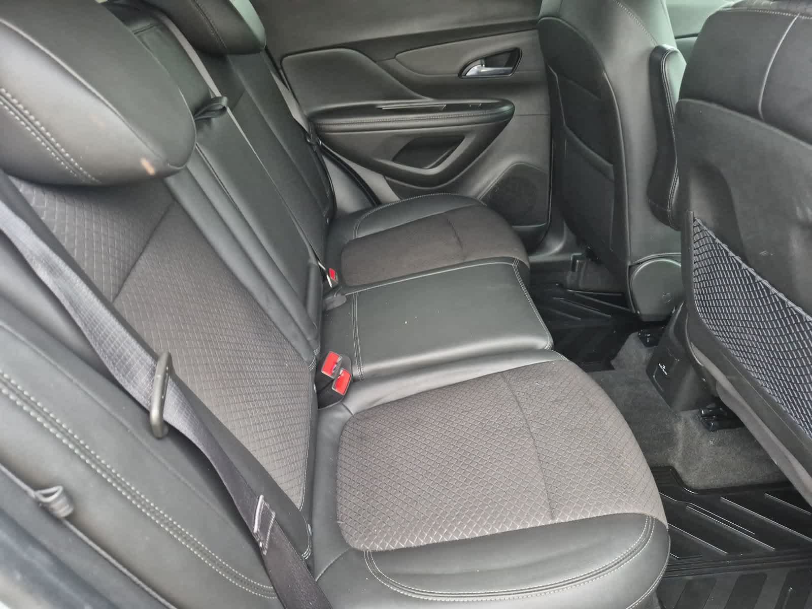Used 2020 Buick Encore Preferred w/ Safety Package FWD image 20