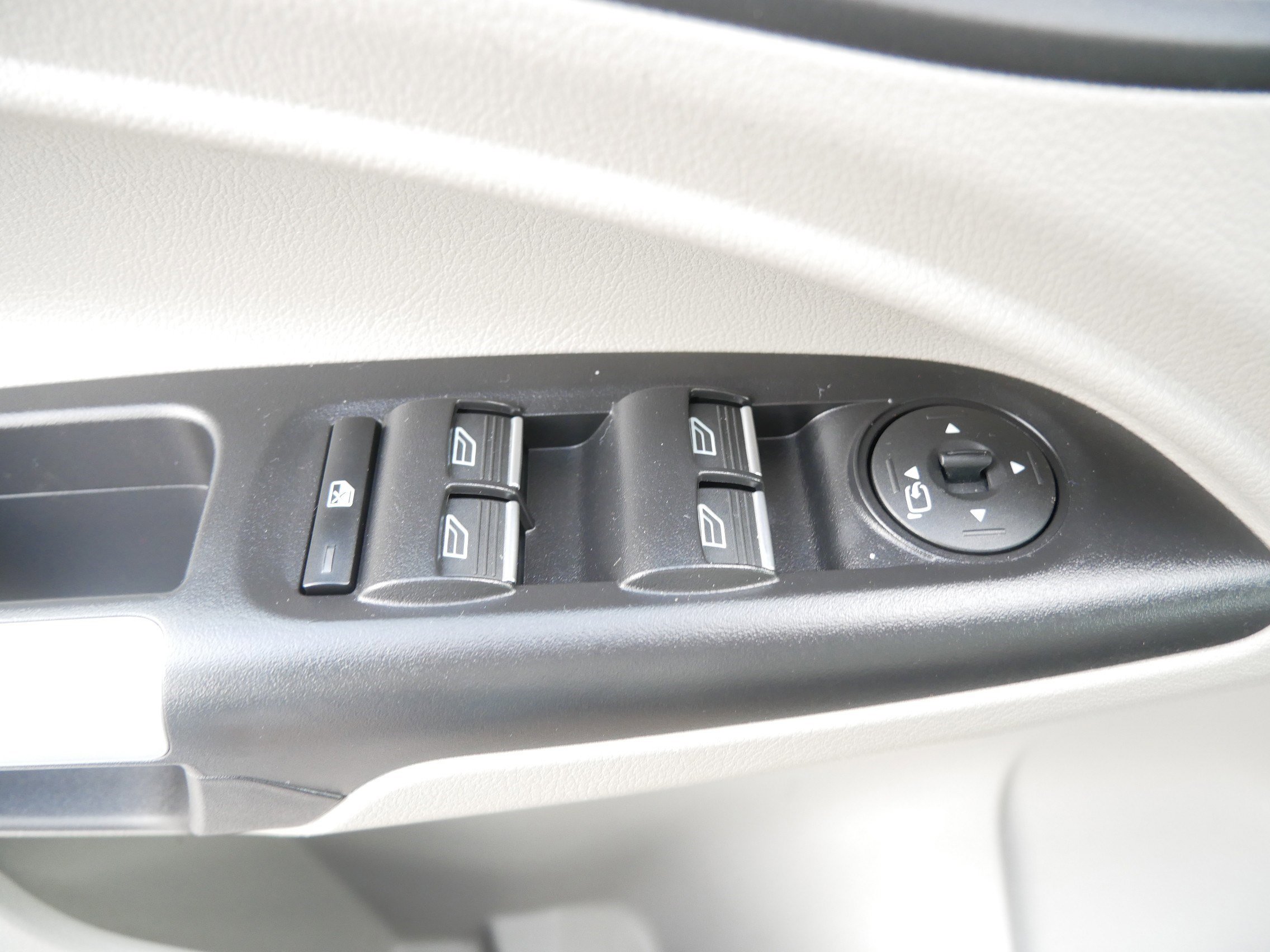 Used 2023 Ford Transit Connect Titanium w/ Trailer Tow Package image 20