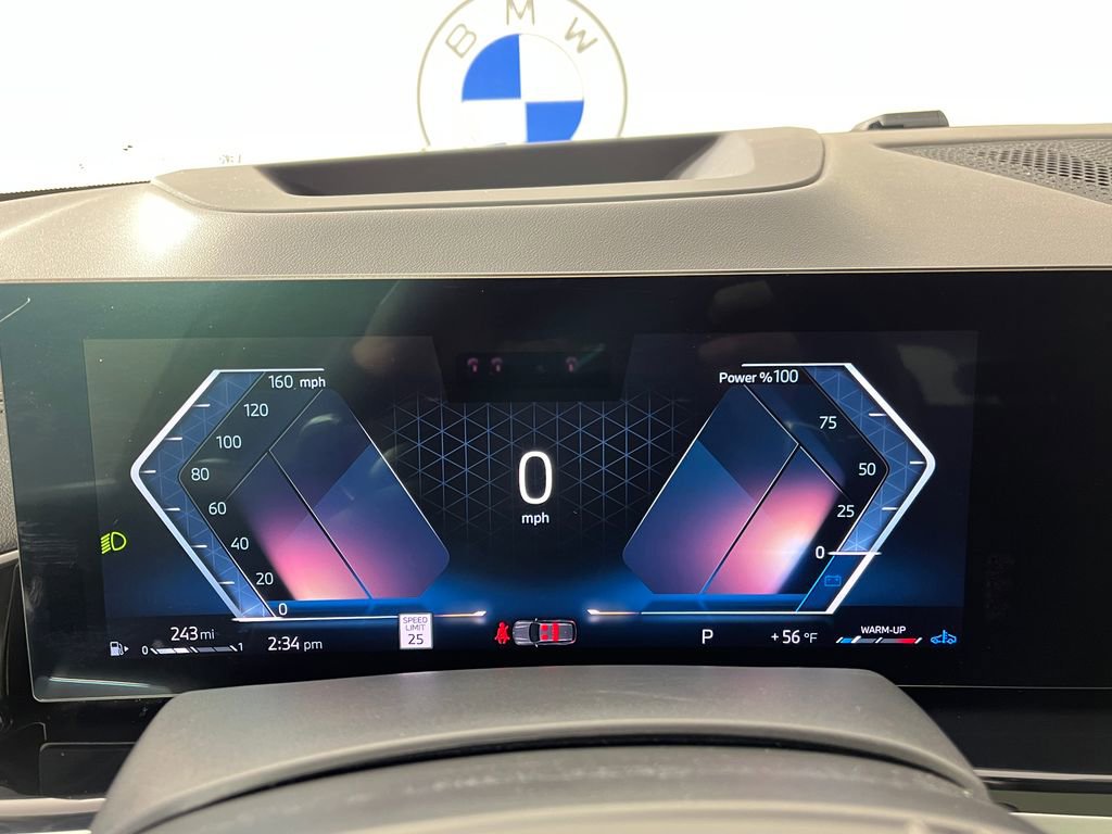 Used 2023 BMW X7 xDrive40i w/ Executive Package AWD/4WD image 14