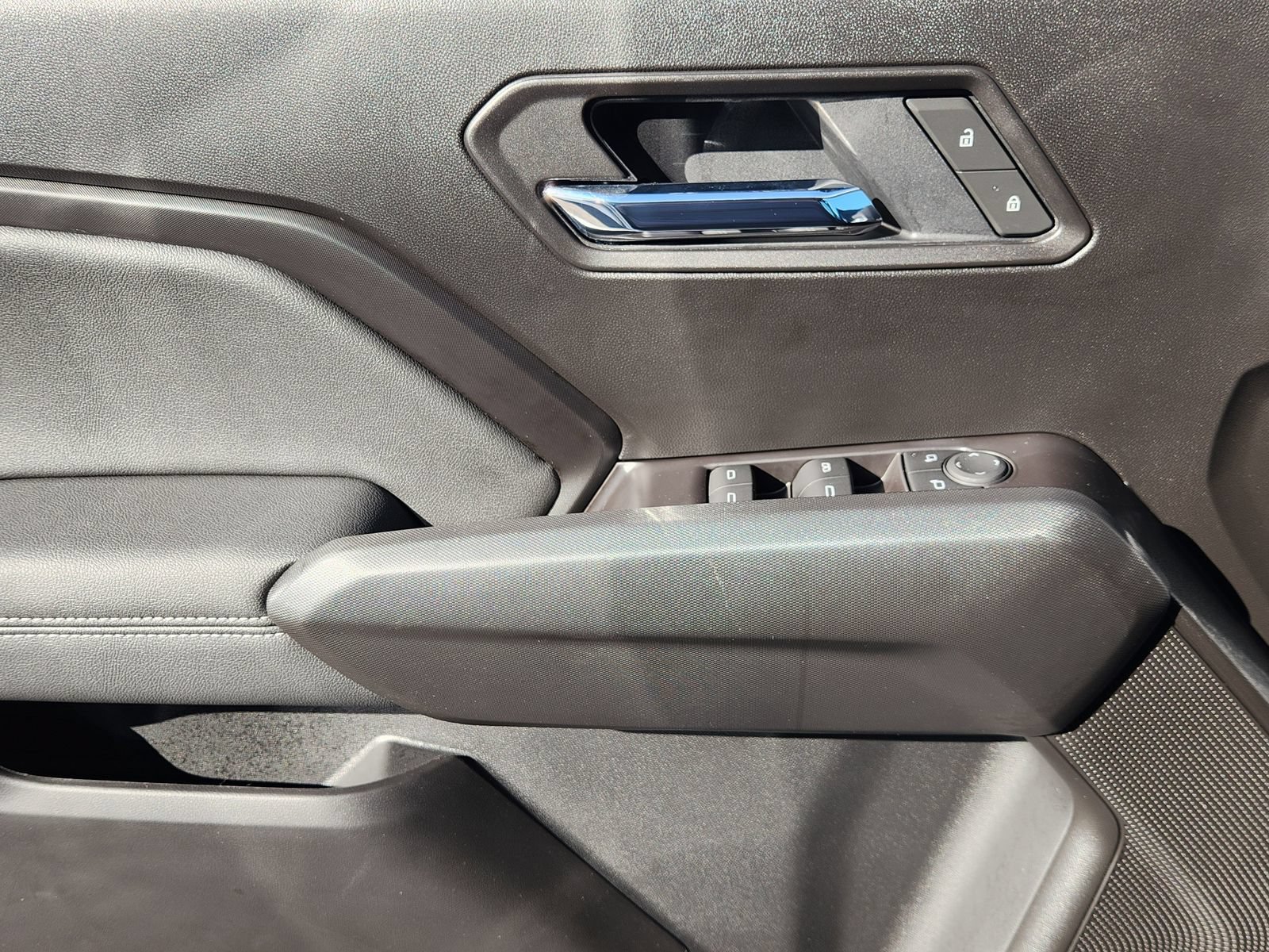 New 2026 GMC Canyon Elevation w/ Convenience Package RWD image 26