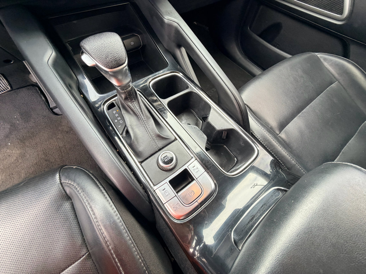 Used 2020 Kia Telluride LX image 22