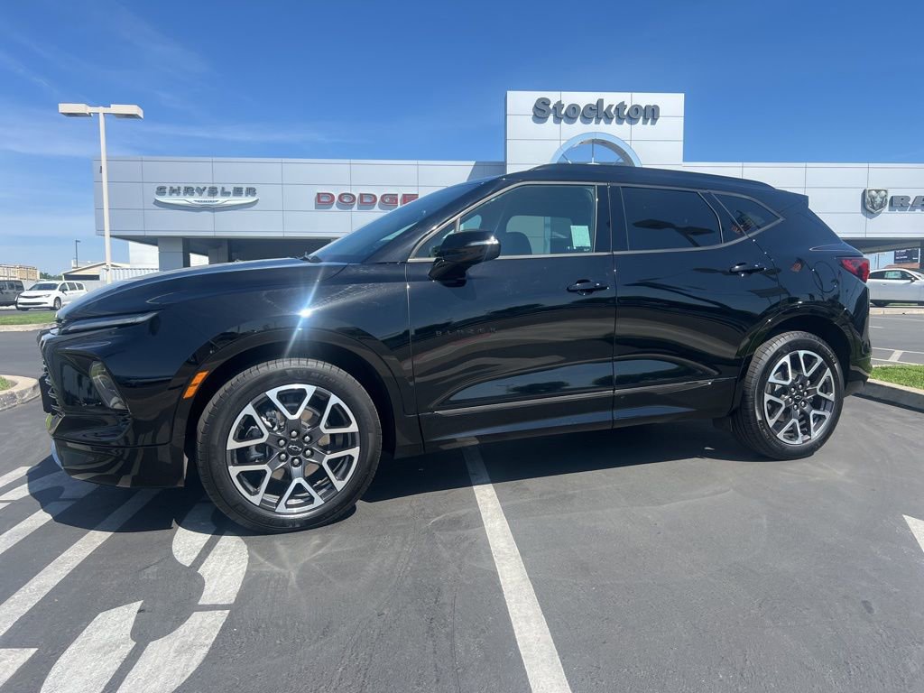 Used 2025 Chevrolet Blazer RS