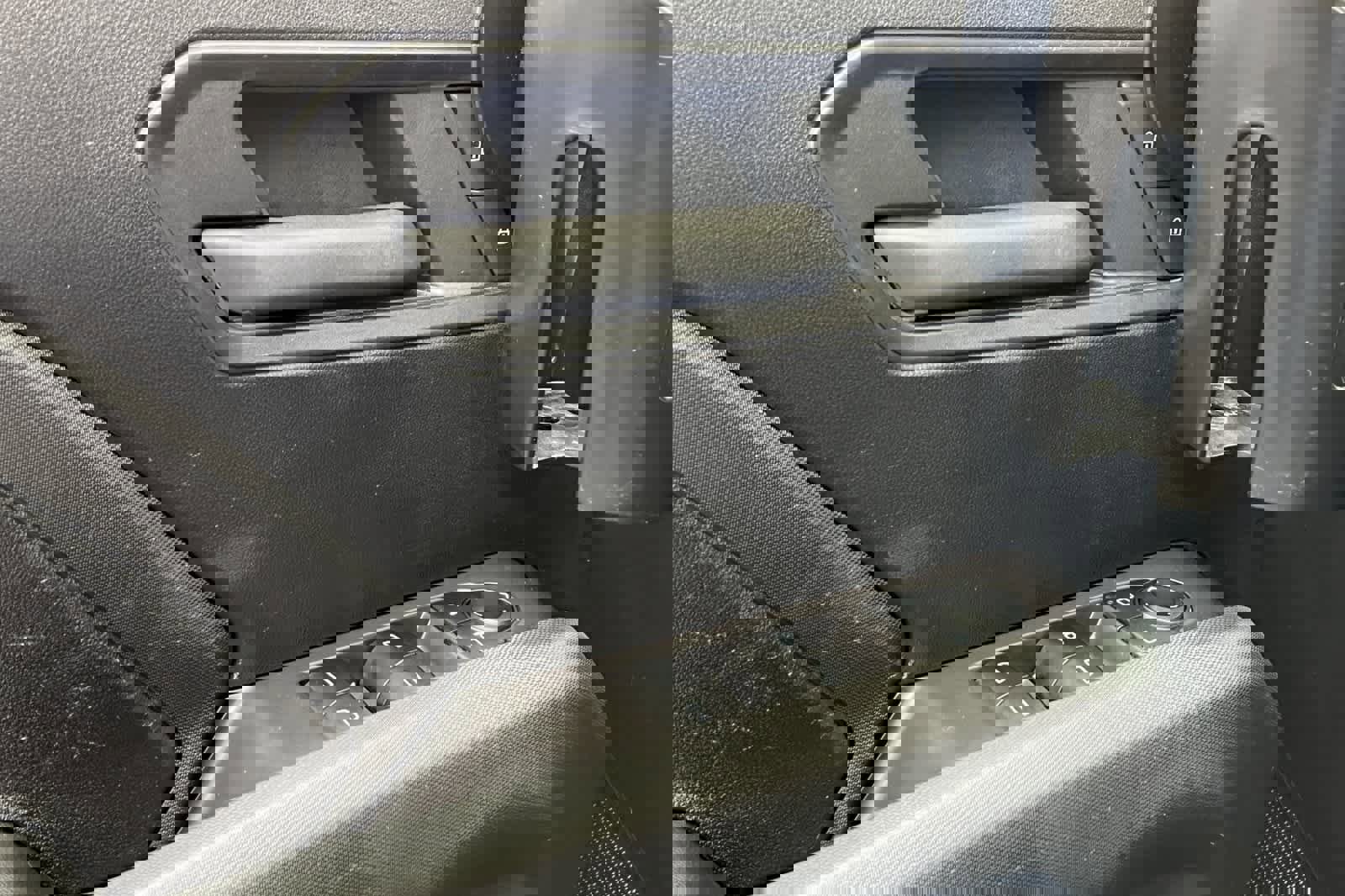 Used 2023 Chevrolet Colorado Trail Boss w/ Advanced Trailering Package image 13