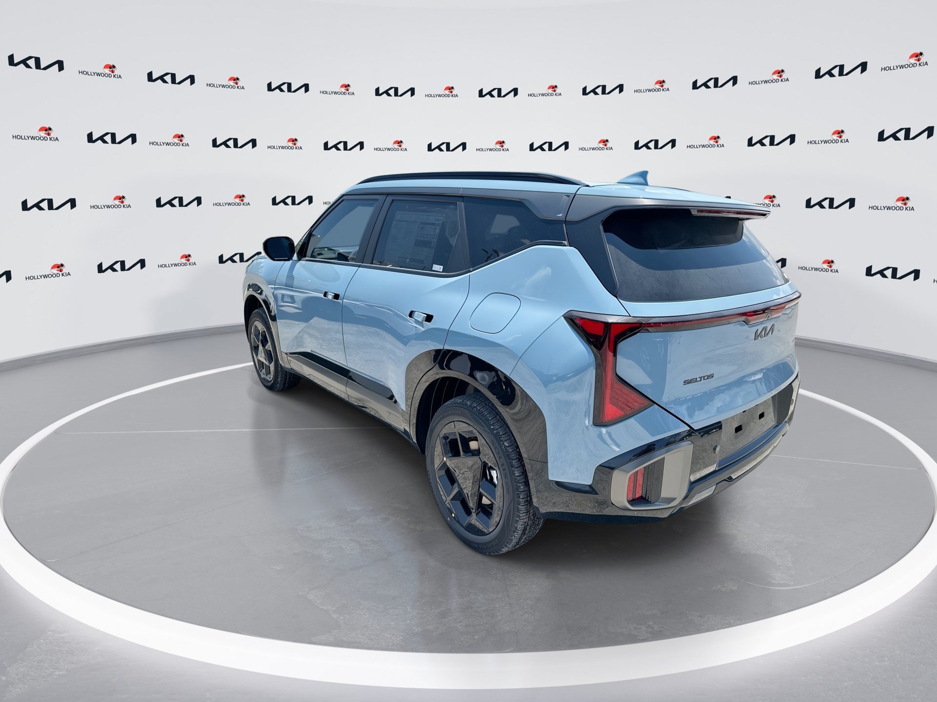 New 2027 Kia Seltos X-Line S w/ X-Line S Premium Package AWD/4WD image 6