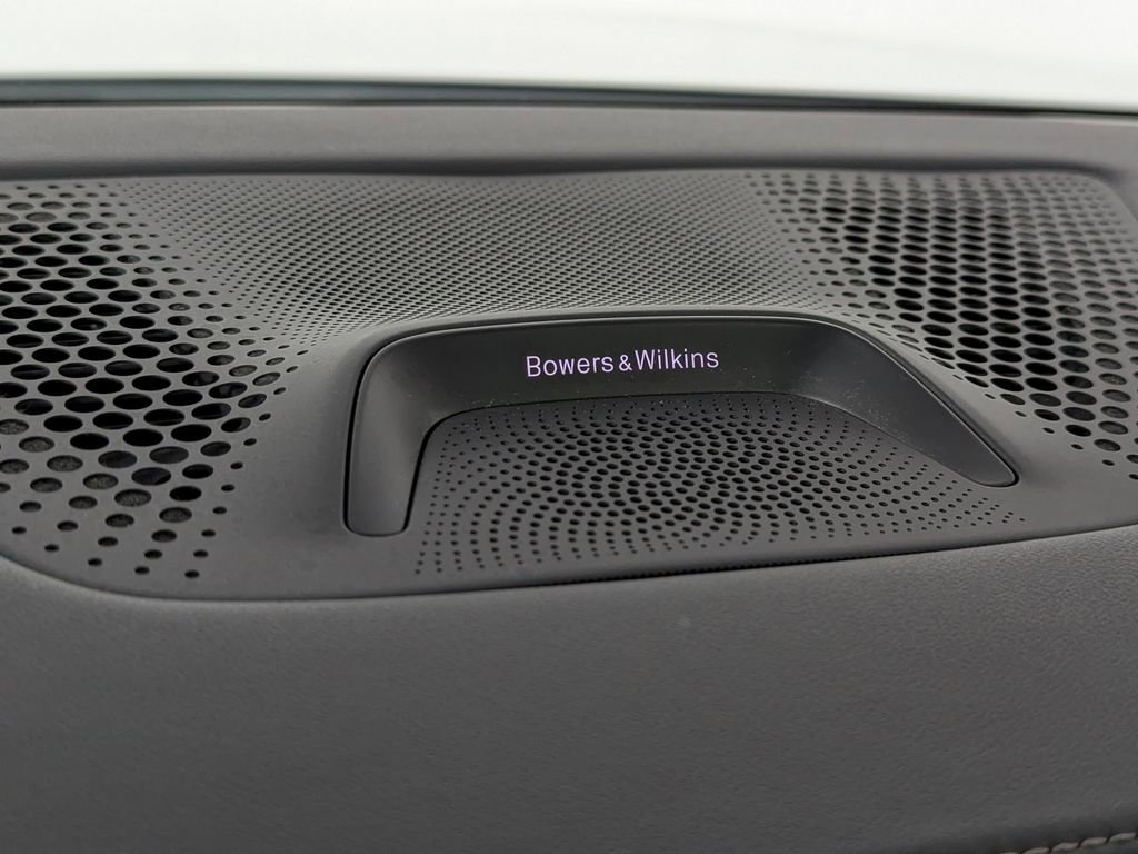 Certified 2023 BMW X7 xDrive40i w/ M Sport Package image 39