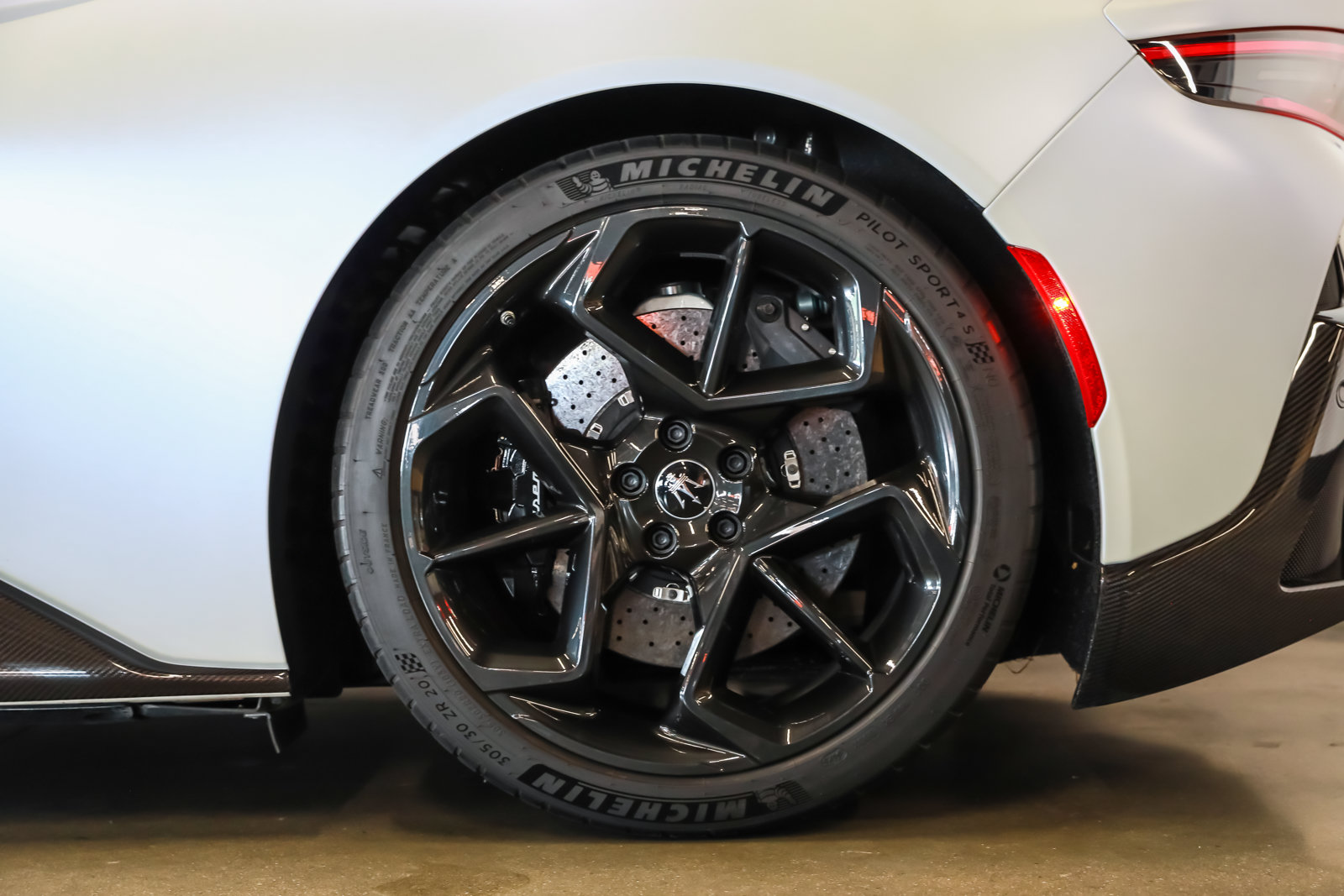 Used 2022 Maserati MC20 Coupe RWD image 23