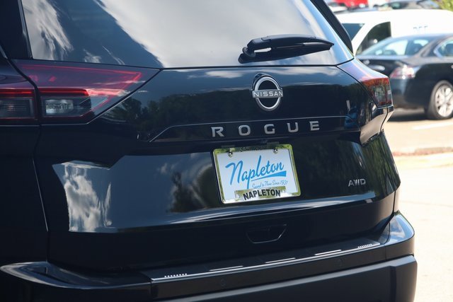 New 2026 Nissan Rogue SV image 7