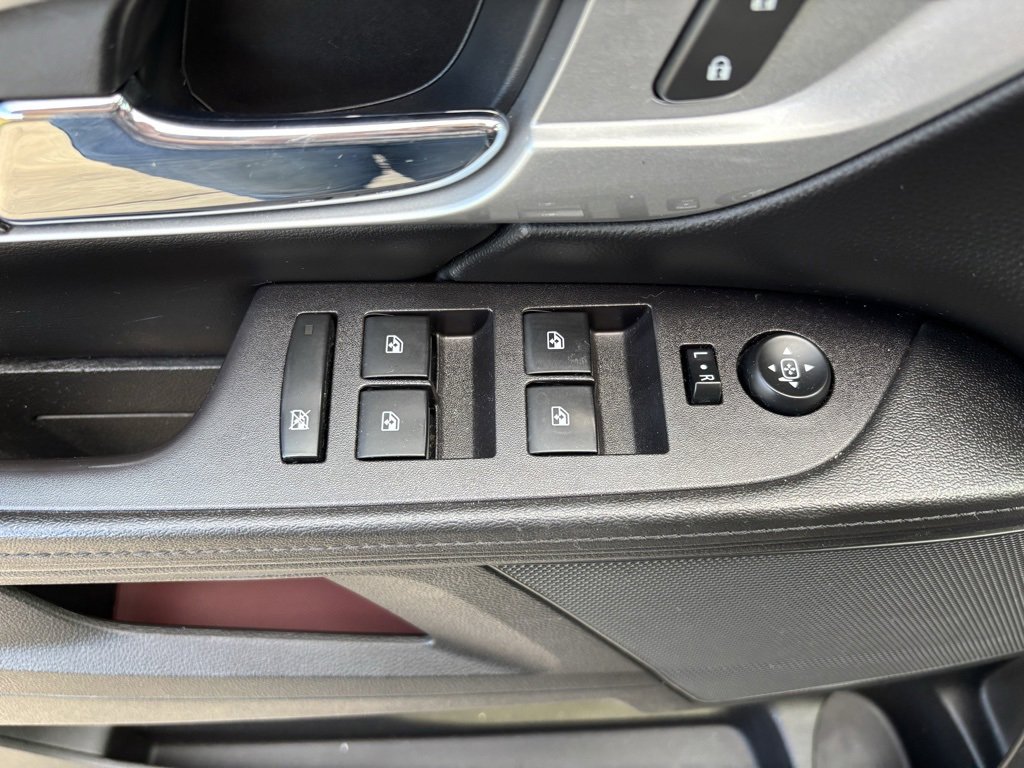 Used 2017 GMC Terrain SLE image 18