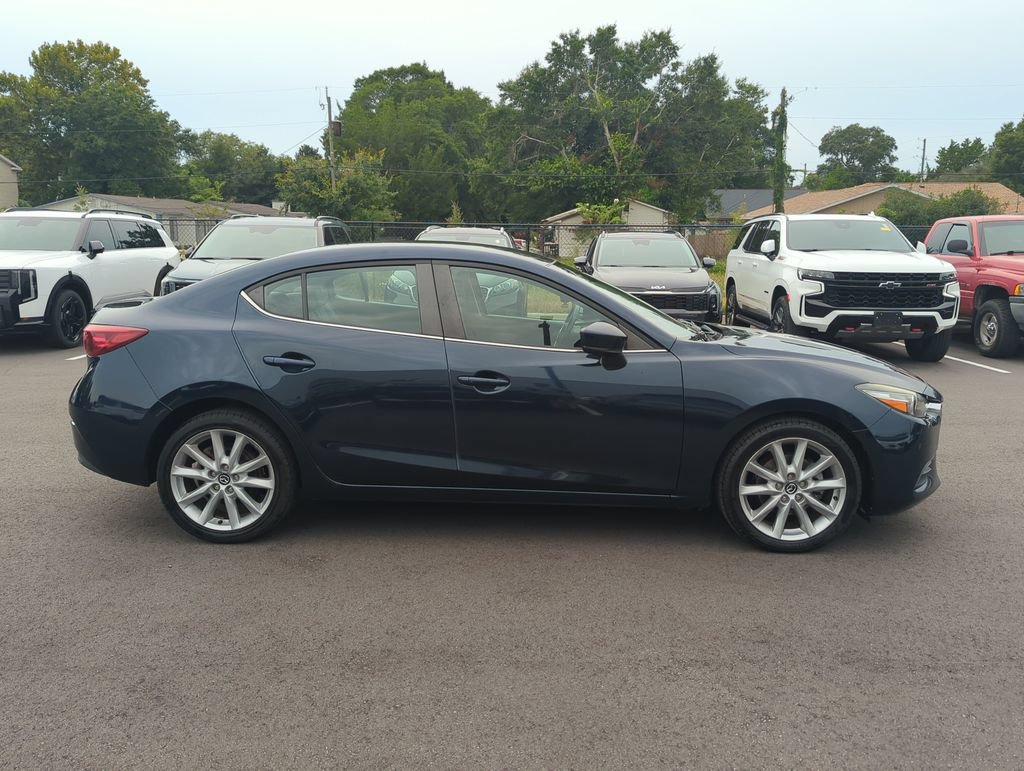 Used 2017 MAZDA MAZDA3 Touring FWD image 8