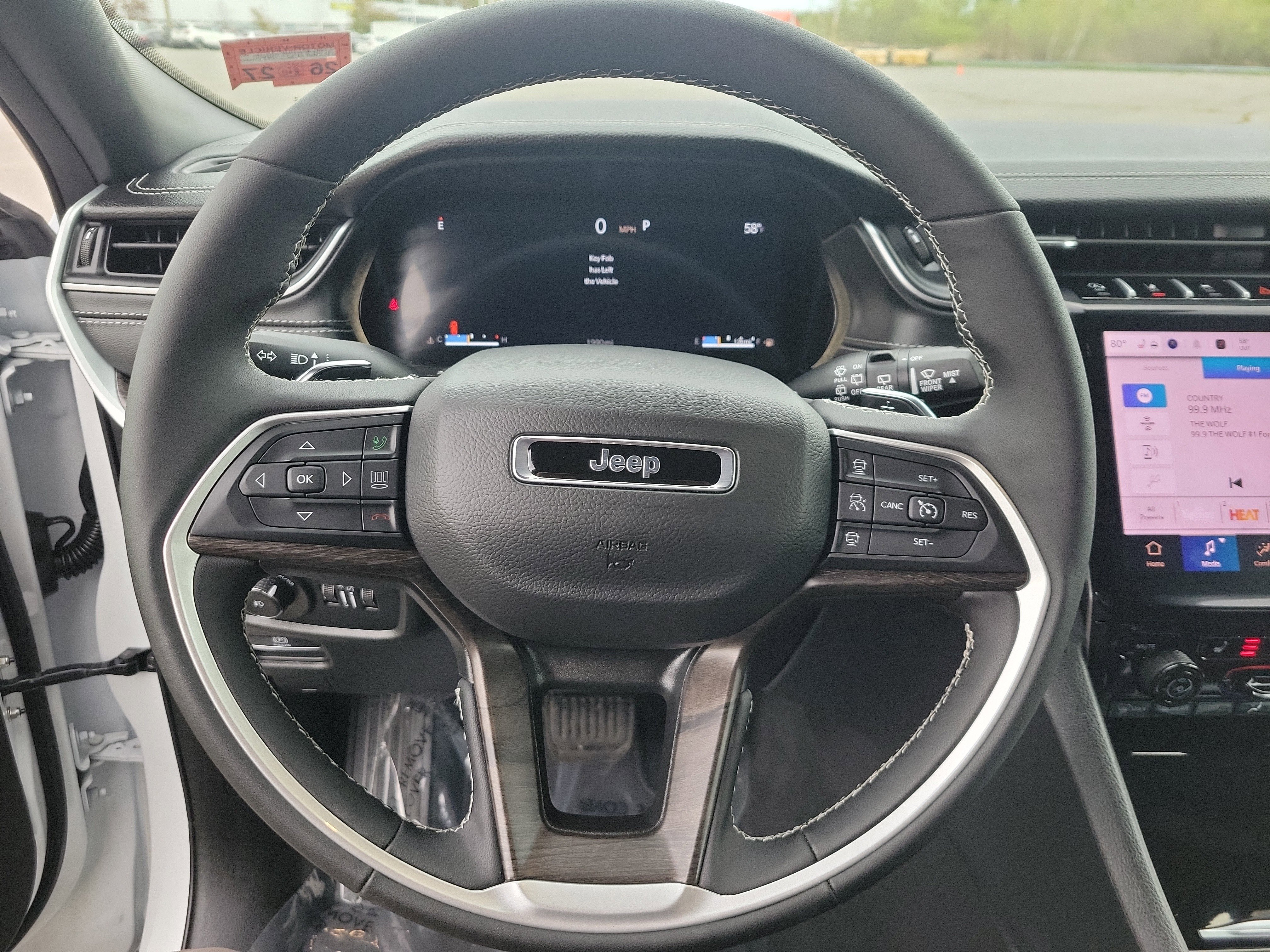 Used 2025 Jeep Grand Cherokee Limited AWD/4WD image 21