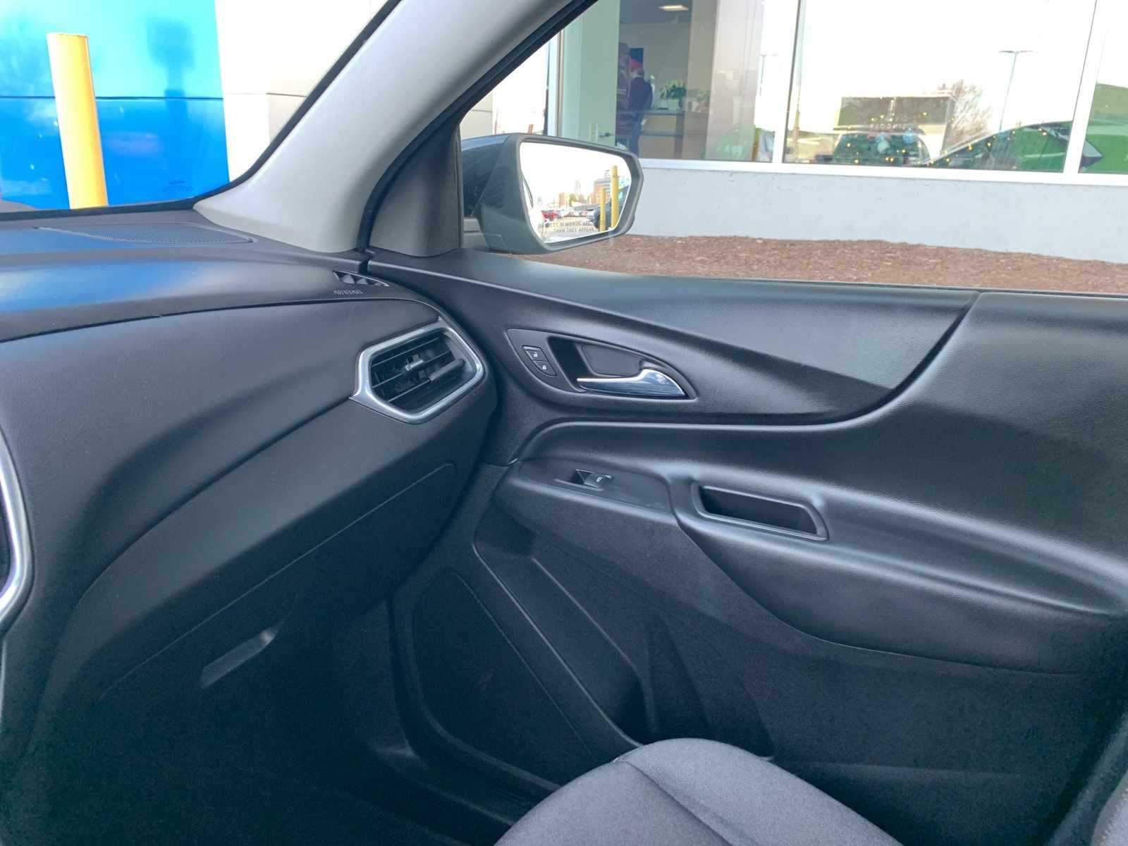 Used 2019 Chevrolet Equinox LT image 39