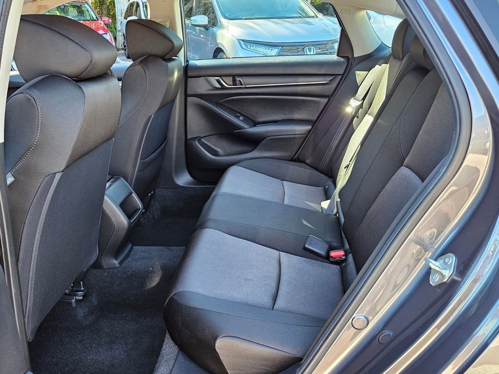 Used 2020 Honda Accord LX image 7