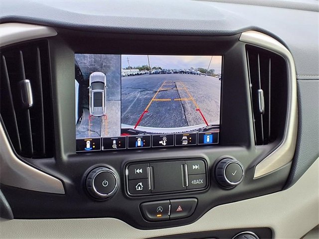 Used 2023 GMC Terrain Denali w/ Denali Premium Package image 13