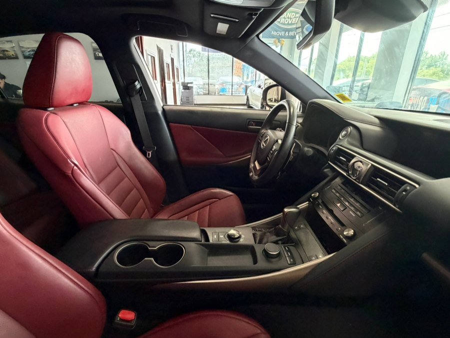 Used 2018 Lexus IS 300 F Sport w/ F Sport Package RWD image 48