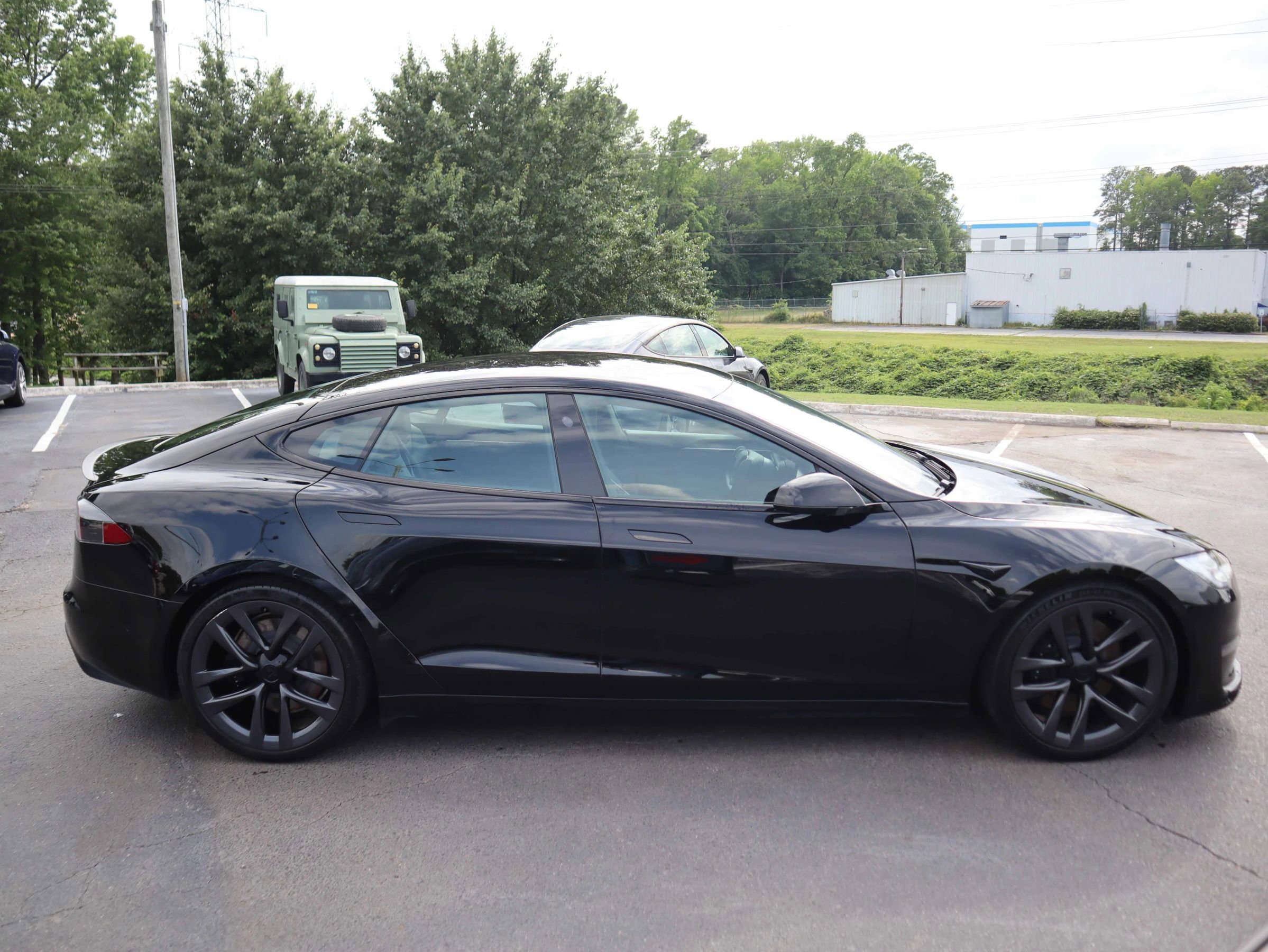 Used 2021 Tesla Model S Plaid AWD/4WD image 11
