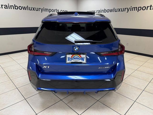 Used 2025 BMW X1 xDrive28i image 5
