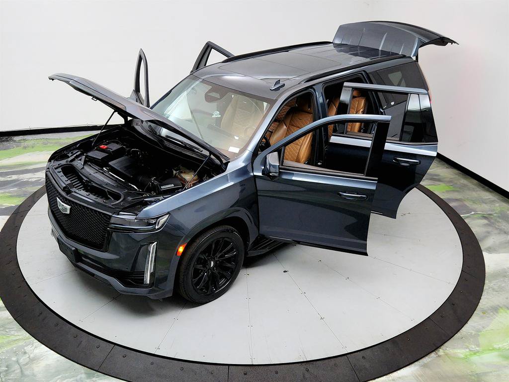 Used 2021 Cadillac Escalade Sport w/ LPO, ONYX Package AWD/4WD image 38