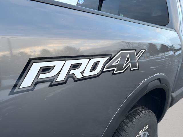 Used 2021 Nissan Titan PRO-4X image 39
