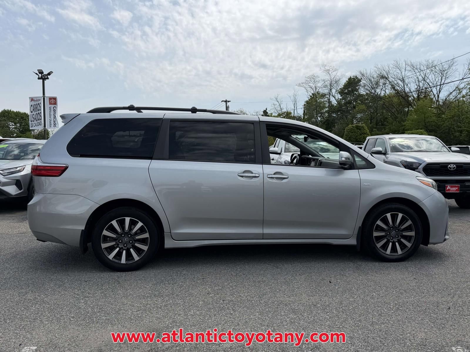 Used 2019 Toyota Sienna Limited Premium AWD/4WD image 9