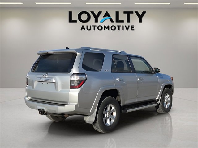 Used 2016 Toyota 4Runner SR5 Premium image 5