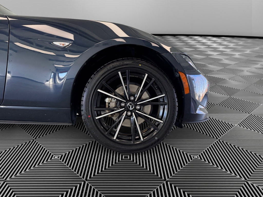Used 2025 MAZDA MX-5 Miata RF Grand Touring image 10