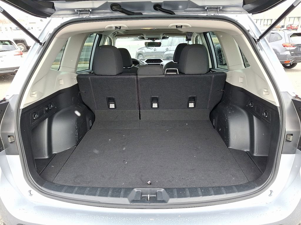 Used 2023 Subaru Forester Premium image 29