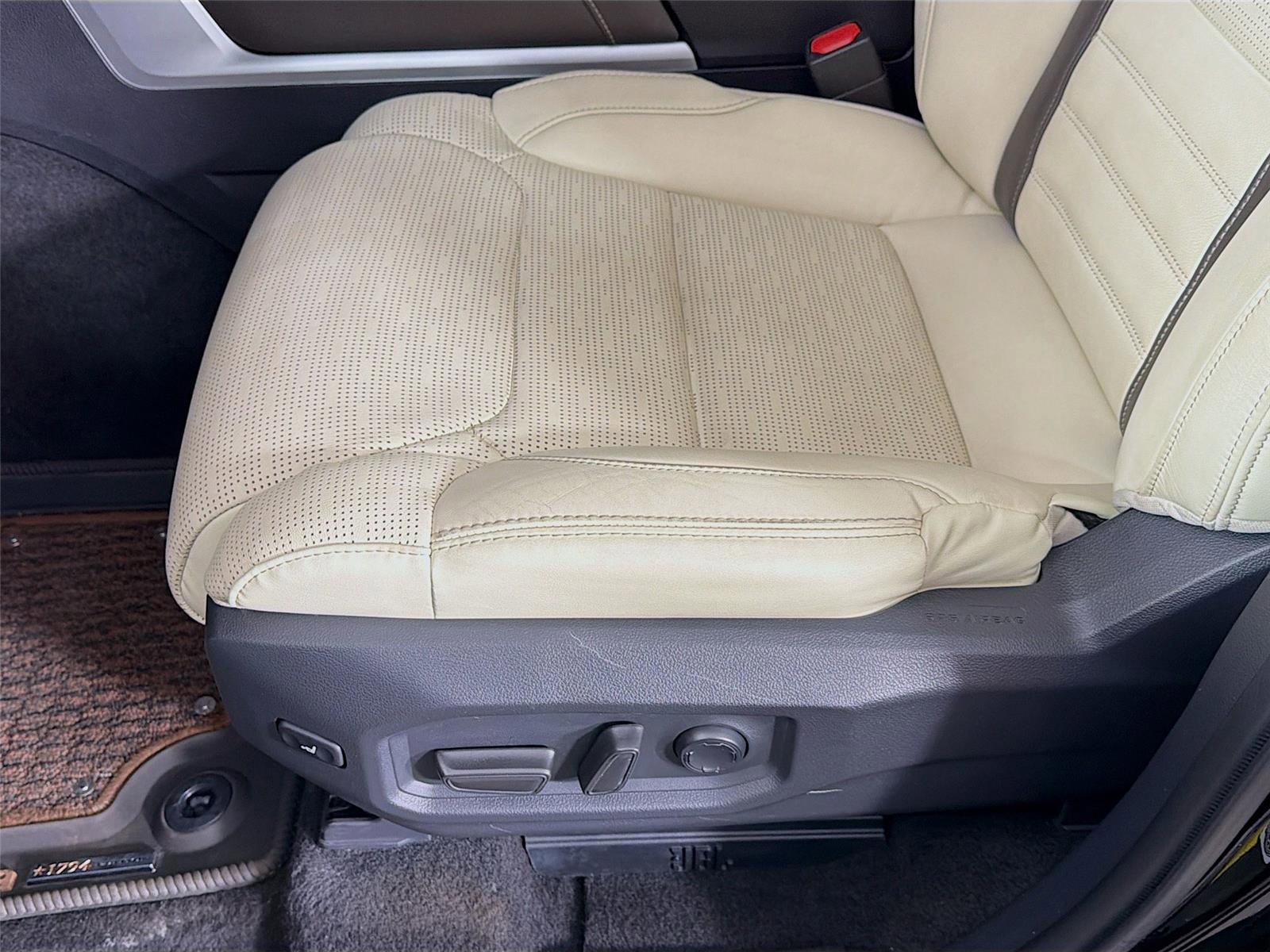 Used 2024 Toyota Tundra 1794 Edition image 20